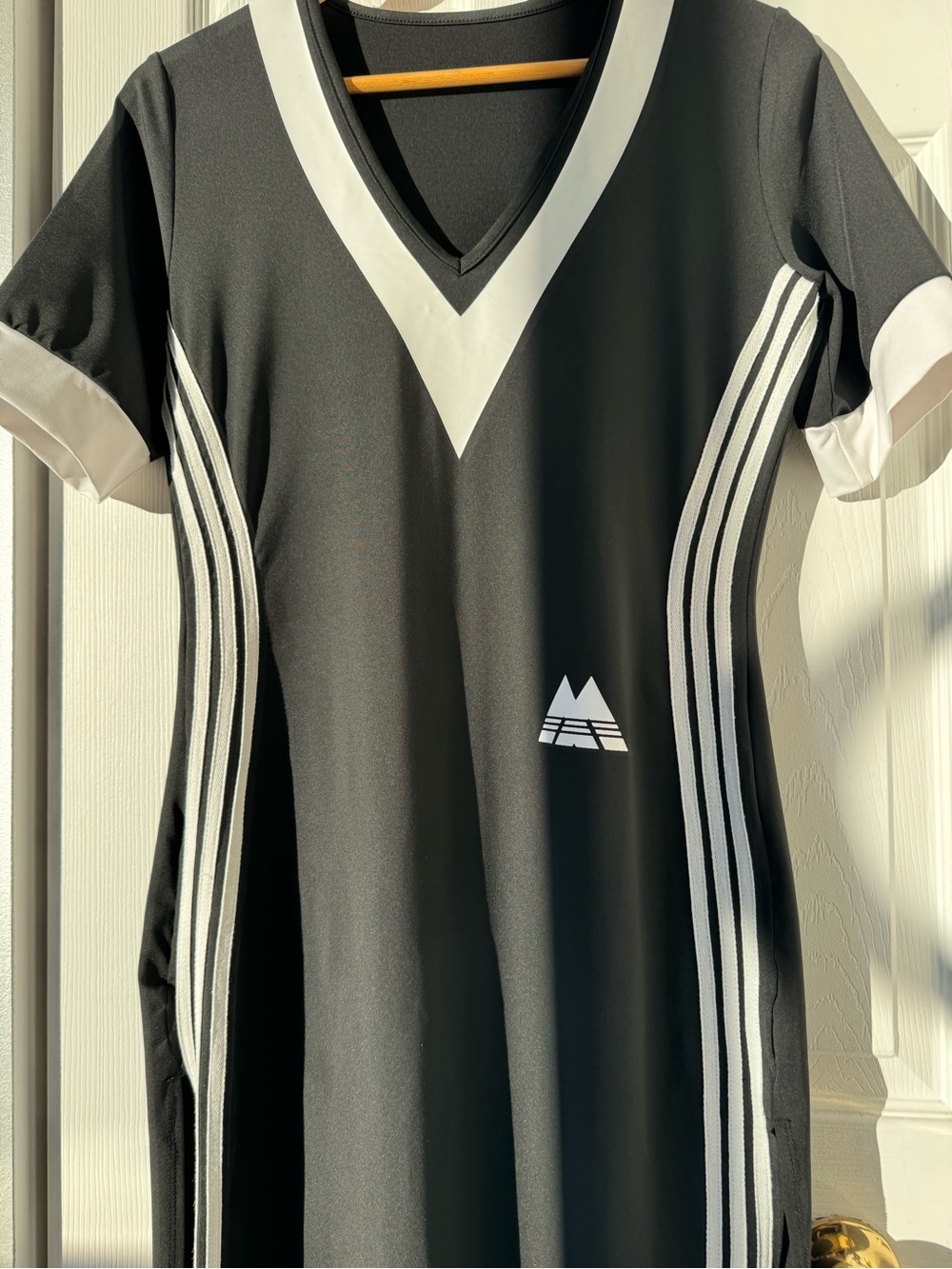 Black & White V-Neck Sporty Maxi Dress size XL sexy slit - Picture 6 of 15